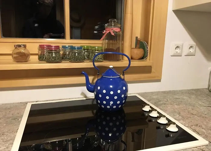 Vikendica Loghouse Brunka - Escape From Life On A Highway *