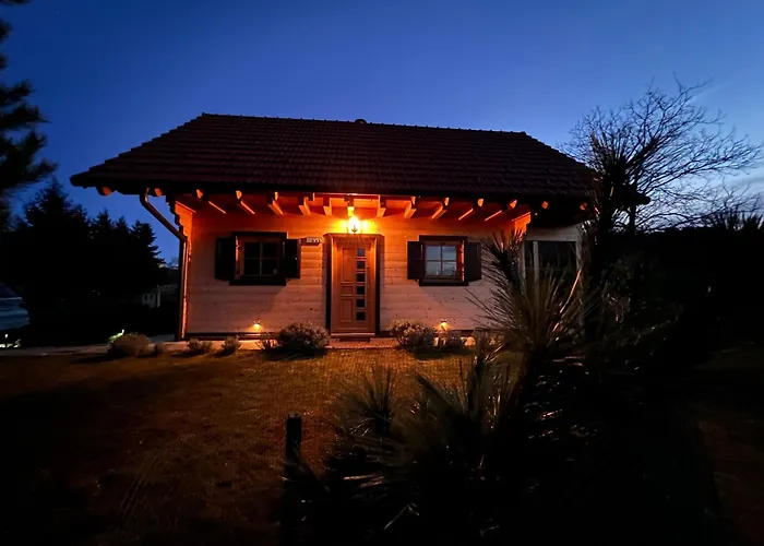 Feriehus Loghouse Brunka - Escape From Life On A Highway Gornja Radgona